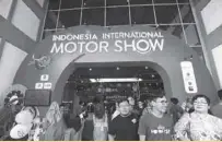  ??  ?? RIZKY
Harley-davidson, Husqvarna, Kawasaki, KTM, Kymco, Motoguzzi, Piaggio, Royal Enfield, Suzuki, Triumph dan Vespa.