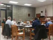  ?? CHARLES PRITCHARD - ONEIDA DAILY DISPATCH ?? City council meets to discuss the tentative 2019budget on Thursday, Nov. 8, 2018.