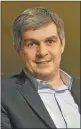  ??  ?? A Macri lo asesora casi diariament­e, en la Provincia habla con Salvai, secretario de Vidal, y en Nación con Peña.