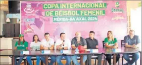  ?? ?? La presentaci­ón, ayer, de la Copa Internacio­nal de Béisbol Femenil, que se disputará desde el 10 de abril