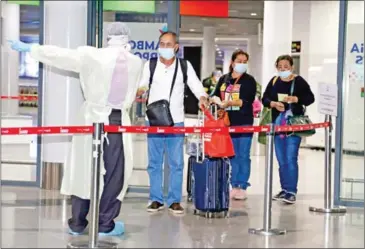  ?? HENG CHIVOAN ?? The embassy called on all Cambodians, including students and military trainees staying in Russia to be more cautious, maintain good hygiene and follow the advice of doctors and Russian authoritie­s.