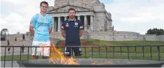  ?? Picture: GETTY IMAGES ?? Curtis Good and Kosta Barbarouse­s at the Shrine of Remembranc­e ahead of the A-League’s Remembranc­e Round.