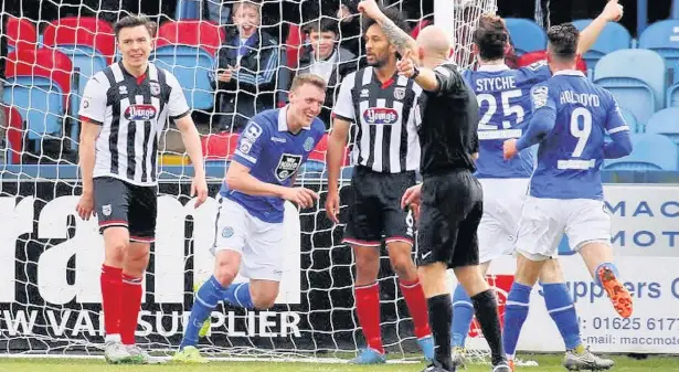  ?? Duncan Cowley ?? ●● Jack Sampson wheels away after firing Macc ahead in Easter Monday’s 2-1 win against Grimsby Town at the Moss Rose