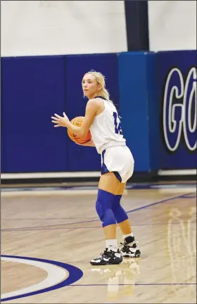  ?? Penny Chanler/Special to the News-Times ?? Finding a teammate: Parkers Chapel's Makenzie Morgan looks to make a pass during action this season. The Lady Trojans play Horatio Thursday at 4 p.m. in the 2A South Regional Tournament at Fordyce.