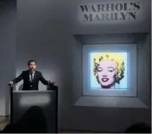  ?? GETTY IMAGES ?? Shot Sage Blue Marilyn, de Andy Warhol, en la casa de subastas Christie’s en Nueva York.