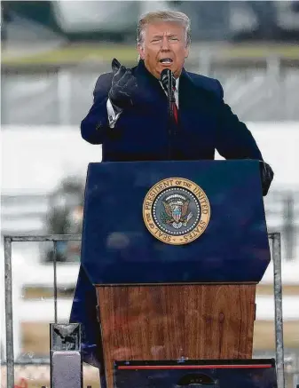  ?? Yuri Gripas / Tribune News Service ?? President Donald Trump speaks to his supporters at the rallyWedne­sday near theWhite House. Trump says he will not attend President-elect Joe Biden’s inaugurati­on on Jan. 20.