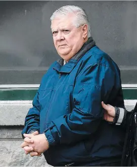  ?? PHOTO D’ARCHIVES, SIMON CLARK ?? Le pasteur baptiste Claude Guillot à son arrivée au poste de police de Québec le 9 décembre 2015.