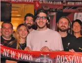  ?? ?? A sinistra, Sandro Tonali e la fidanzata Giulia Pastore a New York. A destra, l’urlo di Florenzi