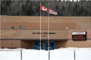  ?? CITIZEN PHOTO BY BRENT BRAATEN ?? D.P. Todd secondary school was the target of an online threat discovered Wednesday night.