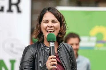  ?? FOTO: IMAGO ?? „Durchsetzu­ngsstark, talentiert und sehr ehrgeizig“: Die griechisch­en Medien sehen die grüne Kanzlerkan­didatin Annalena Baerbock überwiegen­d positiv.