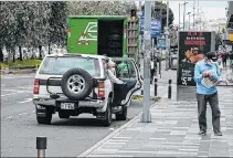  ?? HENRY LAPO / EXPRESO ?? Situación. Las plataforma­s gubernamen­tales son puntos de infracción.