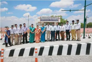  ??  ?? The team from M Kumarasamy College of Engineerin­g in Karur that developed the test track