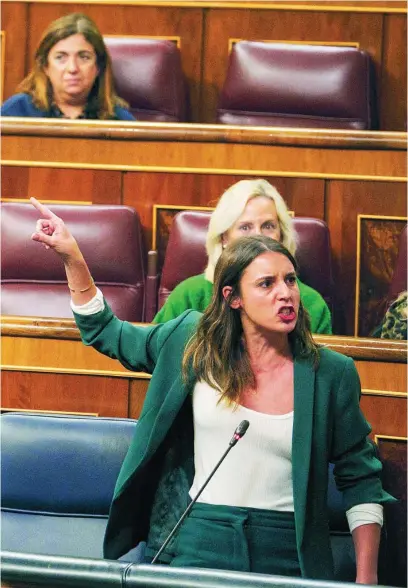  ?? DAVID JAR ?? La ministra de Igualdad, Irene Montero, ayer, en el Congreso de los Diputados