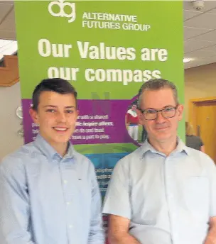  ?? Adam Buck from Tarleton with Alternativ­e Futures Group’s Andy Wood. ??