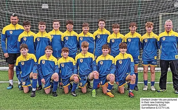  ?? ?? Drefach Under-14s are pictured in their new training tops contribute­d by Action Surveillan­ce & CCTV Ltd.