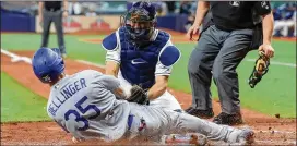  ?? MIKE CARLSON / GETTY IMAGES ?? The Rays made a play to bring back Travis d’Arnaud, but the former Eastern League MVP said the Braves, touted by his brother Chase, are the right fit.