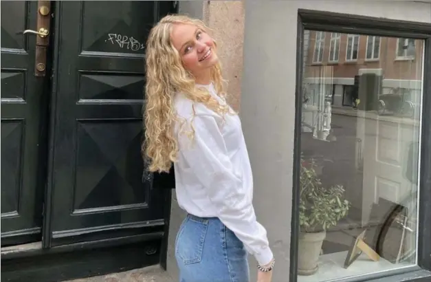  ?? PRIVATFOTO ?? Cecilie har ventet et år på sin køreprøve, og det har kostet hende mange ekstra køretimer. Torsdag blev hendes køreprøve aflyst med to minutters varsel.