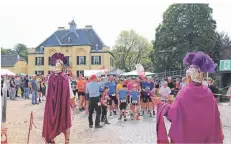  ?? FOTO: DUPONCHEEL ?? Der „Crossover Burg Linn - Sport trifft Kultur“ist eine Mischung aus Sport, Spiel, Spaß, Spannung und Historie. Das Foto entstand 2019.