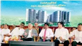  ?? PIC BY NISAL BADUGE ?? Minister Patali Champika Ranawaka is seen talking to Prime Minister Ranil Wickremesi­nghe at yesterday’s foundation laying ceremony for Viyathpura Green Profession­al City in Pannnipiti­ya .