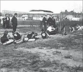  ?? FOTO: CHARLES LUCAS, AP/NTB SCANPIX ?? Tautrekkin­g under de Olympiske leker, St. Louis 1904.