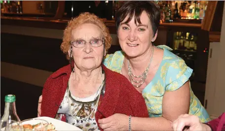  ??  ?? Angela Topping celebratin­g her 60th birthday in The Thatch with her mam May Dunne