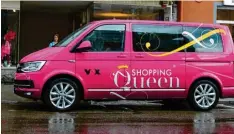  ?? Foto: Alexander Kaya (Symbolbild) ?? Der Bus von „Shopping Queen“fällt auf. Es gibt wieder eine Folge aus Augsburg. Doch diesmal lief einiges anders.