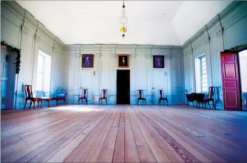  ?? PHOTOS BY LISA HELFERT SPECIAL TO STEPHENS MEDIA ?? Described as one of the most beautiful rooms in America, the Great Hall was the most public area at Stratford Hall. It’s where guests were received and where receptions were held. Doors that opened to north, south, east and west provided...