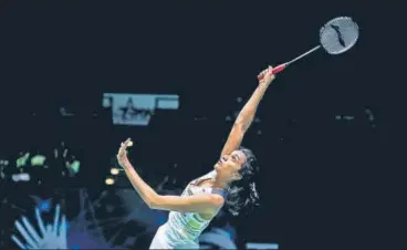  ?? GETTY IMAGES ?? ■
World champion PV Sindhu went down in three games to arch-rival Nozomi Okuhara of Japan in the quarter-finals on Friday.