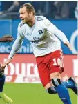  ?? Foto: Witters ?? HSV-Stürmer Pierre-Michel Lasogga traf zum Sieg gegen Köln.