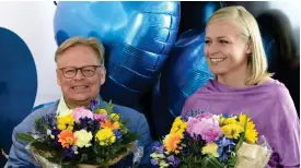  ?? FOTO: MIKKO STIG/LEHTIKUVA ?? Juhana Vartiainen och Elina Valtonen tog flest röster för Samlingspa­rtiet, som med 25,7 procent är störst i Helsingfor­s.