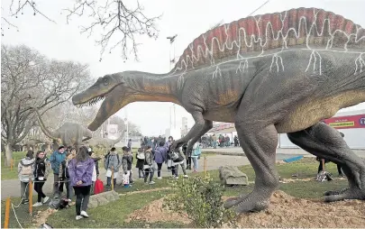  ?? Mauro v. rizzi ?? El parque Tierra de Dinos, una de las principale­s atraccione­s