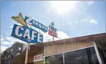  ?? ELIZA GREEN / THE CALIFORNIA­N ?? The distinctiv­e neon sign for Zingo’s can be spotted by passers-by from Highway 99. This homestyle diner is located at 3201 Buck Owens Blvd.