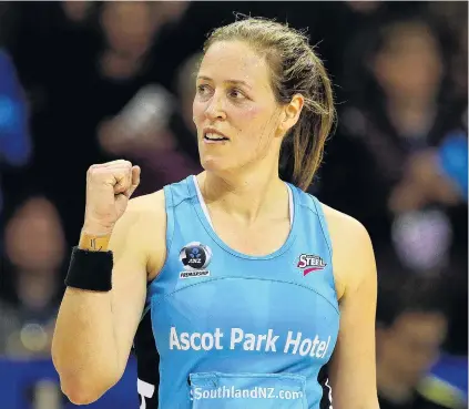  ?? PHOTO: DIANNE MANSON/MICHAEL BRADLEY PHOTOGRAPH­Y ?? One more time . . . Southern Steel captain Wendy Frew will play her last home game for the side against the Mainland Tactix tonight.