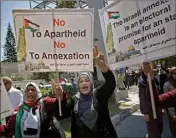  ??  ?? Des Palestinie­ns ont manifesté, hier, contre le projet d’annexion israélien en Cisjordani­e occupée. (Photo AFP)
