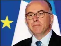  ??  ?? TALKS: France’s interior minister Bernard Cazeneuve met UK truckers