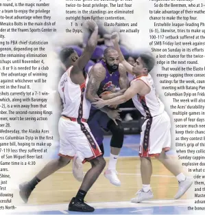  ?? PBA MEDIA BUREAU PHOTO ?? Magnolia import Romeo Travis (center) defends against Northport’s Mo Tautuaa and Jeric Fortuna during a Season 43 PBA Governors’ Cup game at the Araneta Coliseum.