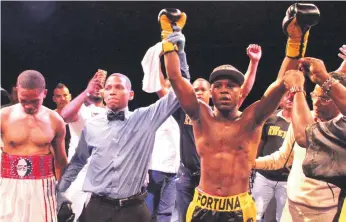  ??  ?? Javier Fortuna tendría un duro reto ante el venezolano Jorge Linares, pero de triunfar podría retar a Vasilly Lomachenko en un gran encuentro.