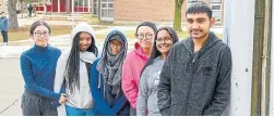  ?? RIZIERO VERTOLL TORSTAR ?? Jemila Li, left, Briana Charles, Shariqah Alam, Elaine Dimabuyu, Jessica Brijban and Nathan Singh are York Memorial students.