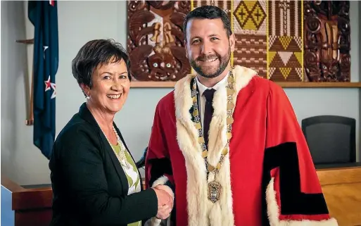  ??  ?? Hutt City deputy mayor Tui Lewis and mayor Campbell Barry favour a radical change to Lower Hutt’s District Plan.