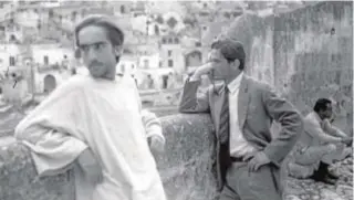  ?? FOTOS: EFE ?? Vista de la localidad y, abajo, Pier Paolo Pasolini durante el rodaje de «El Evangelio según San Mateo» (1964)