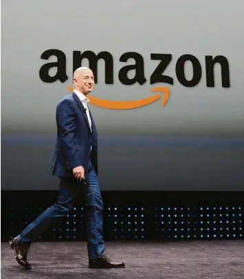  ?? Foto: Michael Nelson, dpa ?? 27 Jahre nach der Gründung von Amazon gibt Jeff Bezos den Chefposten im Sommer 2021 ab.