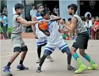  ??  ?? Action from yesterday's games - Pic by Ranjith Perera