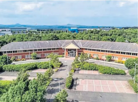  ?? ?? BUSINESS HUB: A Manchester-based property developer has bought 22,000sq ft Cluny Court in Kirkcaldy.