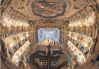  ?? FOTO: DANIEL KARMANN ?? Das sanierte Markgräfli­che Opernhaus.wird am 12. April wieder eröffnet