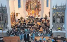  ?? FOTO: MARZELL BAUHOFER ?? Das Vororchest­er der Jugendkape­lle Leutkirch-Achtal und die Musikkapel­le Heggelbach geben ein Adventskon­zert.