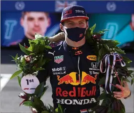  ?? (Photo AFP) ?? À l’arrivée de la première course qualificat­ive de l’histoire de la F, le meilleur sprinteur, c’est Max Verstappen !