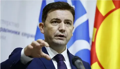  ?? ?? Le ministre des Affaires étrangères de Macédoine du Nord, Bujar Osmani, s'exprime lors d'une conférence de presse conjointe avec le ministre ukrainien des Affaires étrangères, Dmytro Kuleba, à Kiev, en Ukraine, le lundi 16 octobre 2023.