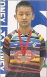  ?? SUBMITTED PHOTO ?? Sam Yuan won a silver medal in under-15 boys’ singles at the 2017 Yonex Atlantic Elite badminton tournament in Moncton, N.B., recently.