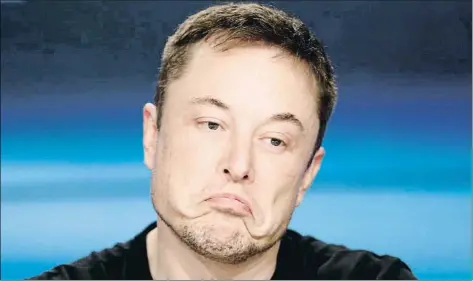  ?? JOE SKIPPER / REUTERS ?? En una entrevista a The New York Times, el presidente de Tesla, Elon Musk, califica el último año de “insoportab­le”