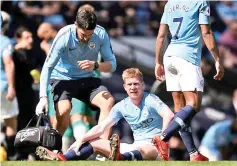  ??  ?? Kevin De Bruyne(C) has no sympathy for Liverpool losing out to Manchester City on the Premier League title by a point. — AFP photo